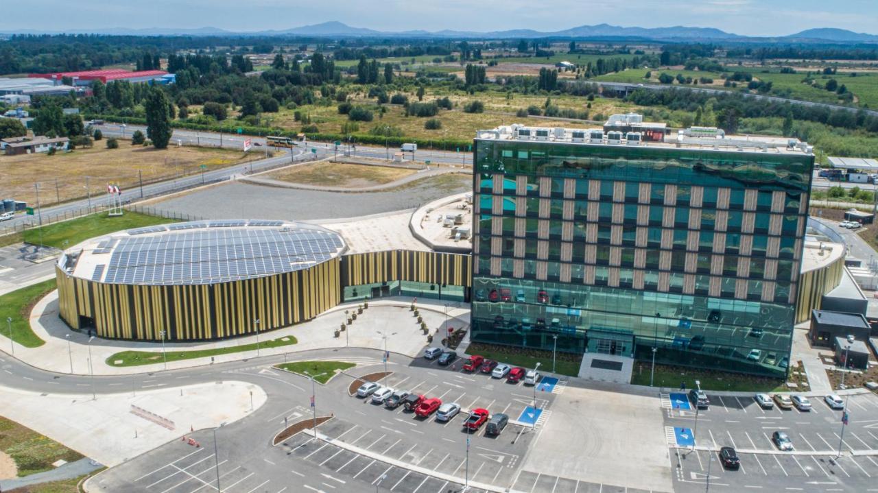 Mds Hotel Chillan Chillán Exterior foto Aerial view of the campus