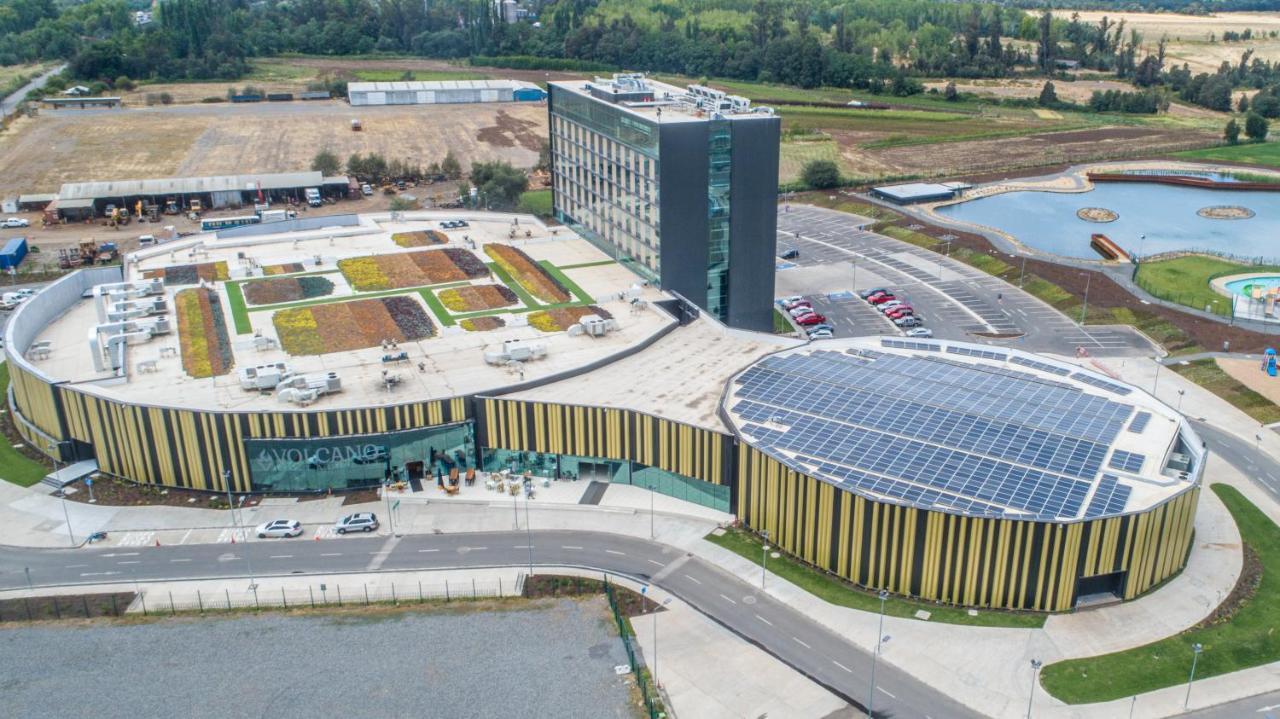 Mds Hotel Chillan Chillán Exterior foto Aerial view of the hospital