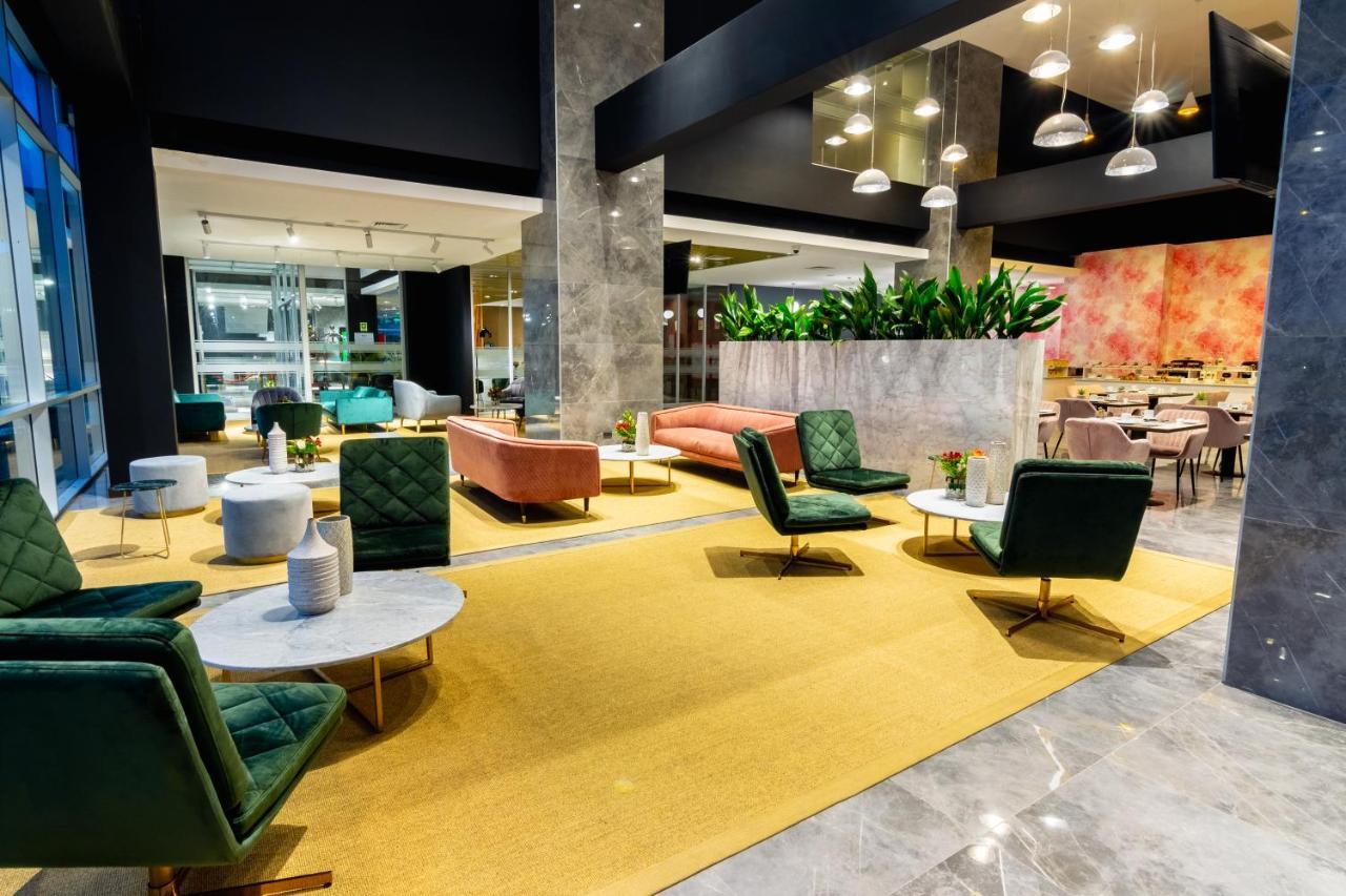Mds Hotel Chillan Chillán Exterior foto The lobby of the hotel